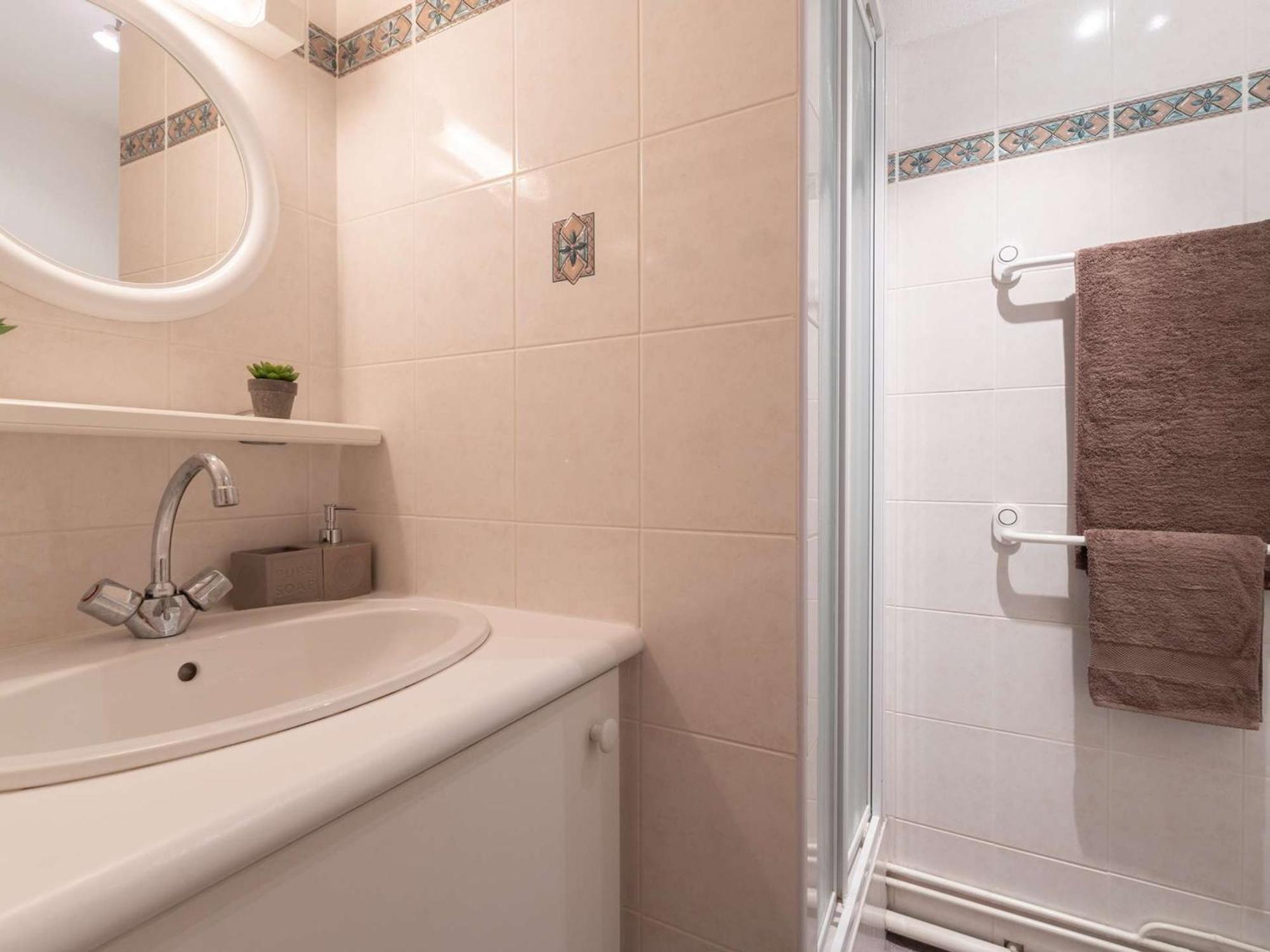 Duplex Confortable Avec 2 Chambres, Balcon Et Parking A Saint Lary Village, Proche Des Thermes Et Telecabine - Fr-1-296-336 Exterior photo